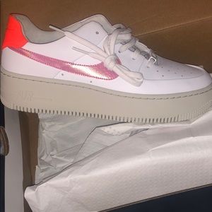 Air Force 1 size 9 in women. NWOB